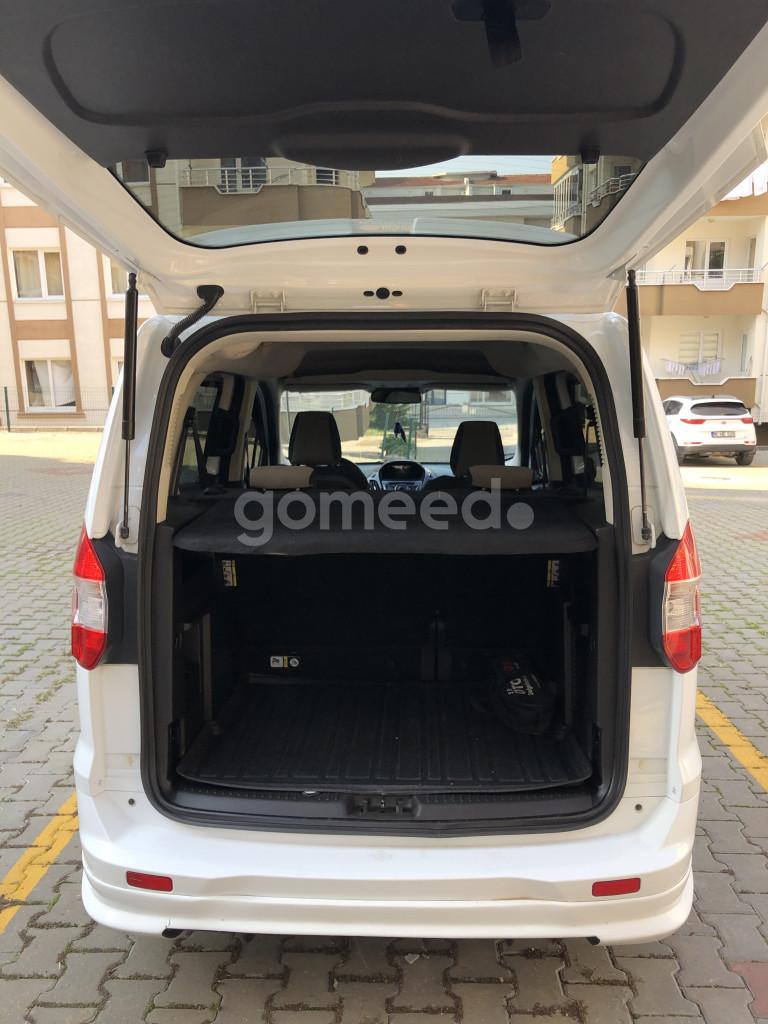 HATASIZ- BOYASIZ- DEĞİŞENSİZ FORD TOURNEO COURİER