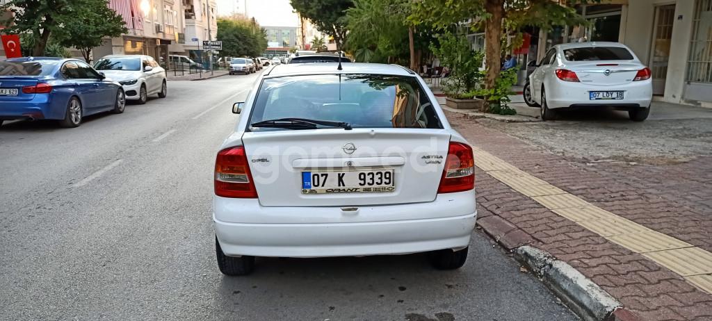 2005 Opel Astra hatchback Çelik jantlı BRC LPG ruhsata işli 176 bin kilometrede motor ve yürüyeni çok iyi