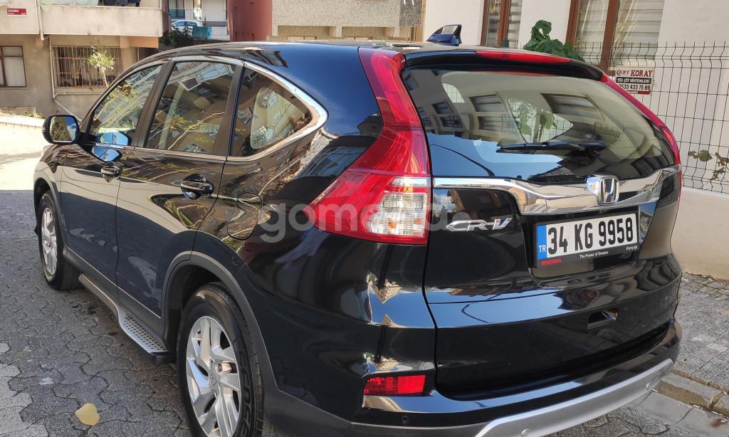 İLK SAHİBİNDEN 2015 MODEL HONDA CRV 4x4 DİZEL OTOMATİK