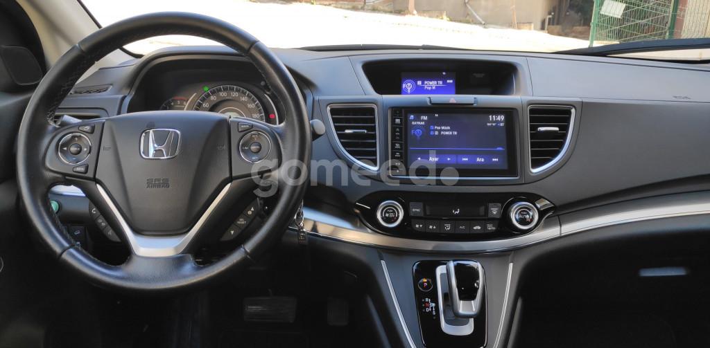 İLK SAHİBİNDEN 2015 MODEL HONDA CRV 4x4 DİZEL OTOMATİK