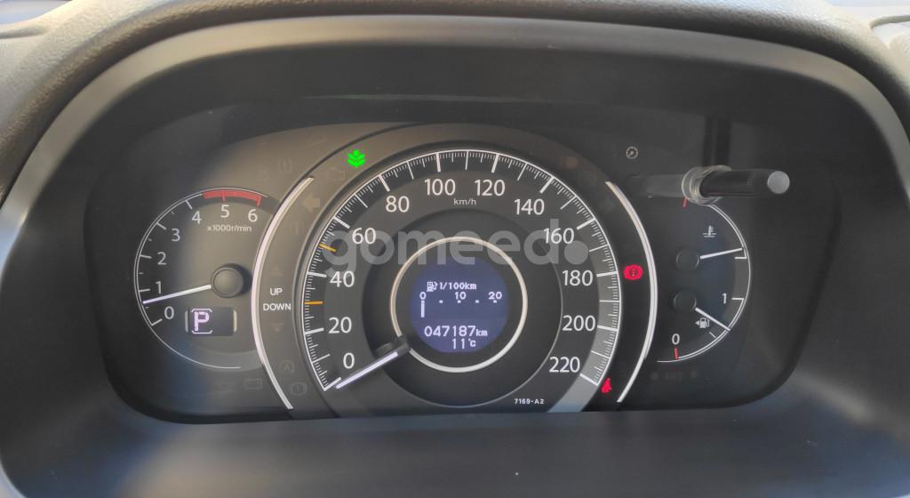 İLK SAHİBİNDEN 2015 MODEL HONDA CRV 4x4 DİZEL OTOMATİK