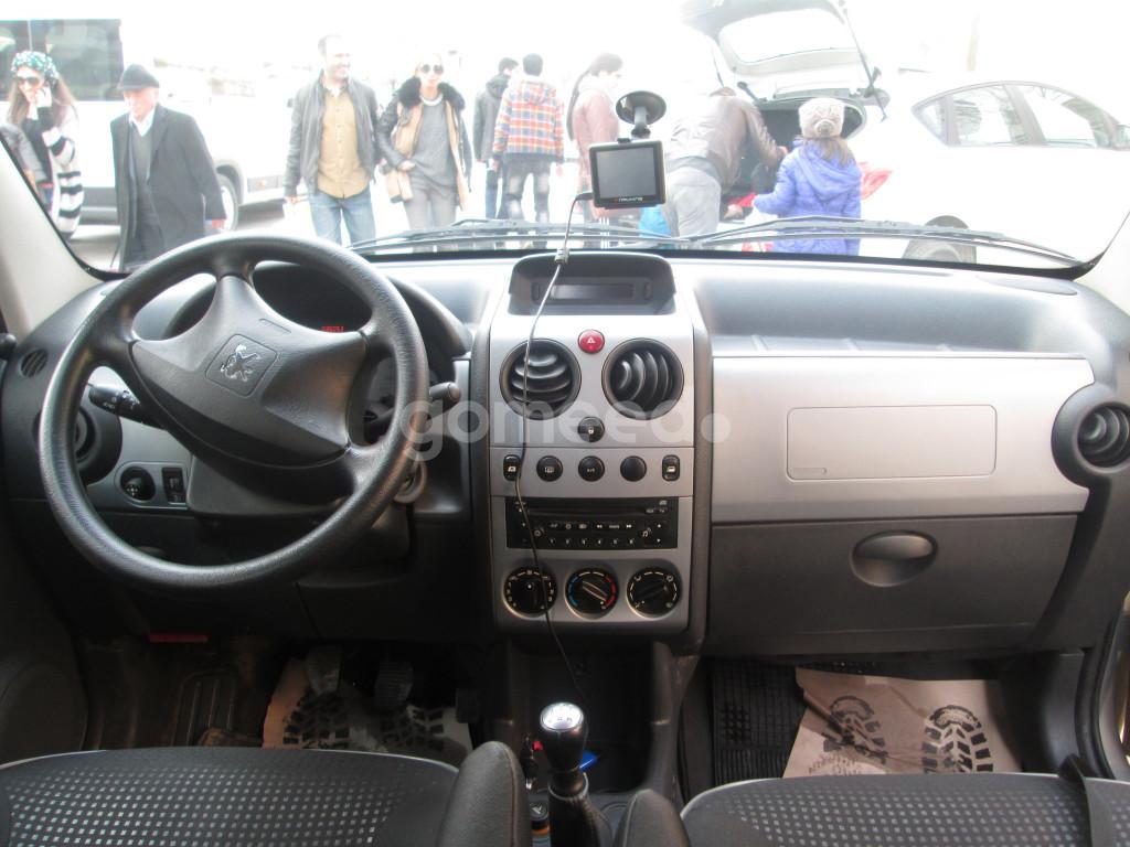 PEUGEOT PARTNER ORİGİN ( YÜKSELTİLMİŞ OUTDOR) 1.6 HDİ - 2012 MODEL - KAZASIZ BOYASIZ - İLK EL - 140000 KM