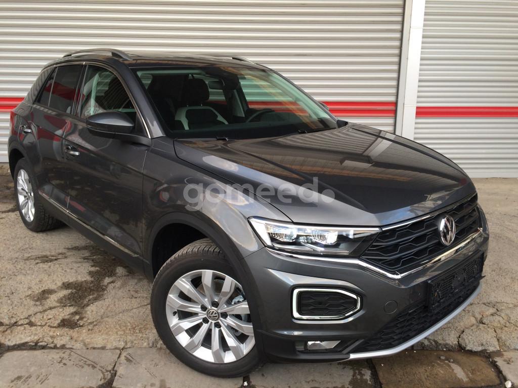 "0" KM T-ROC EN FULL MODEL