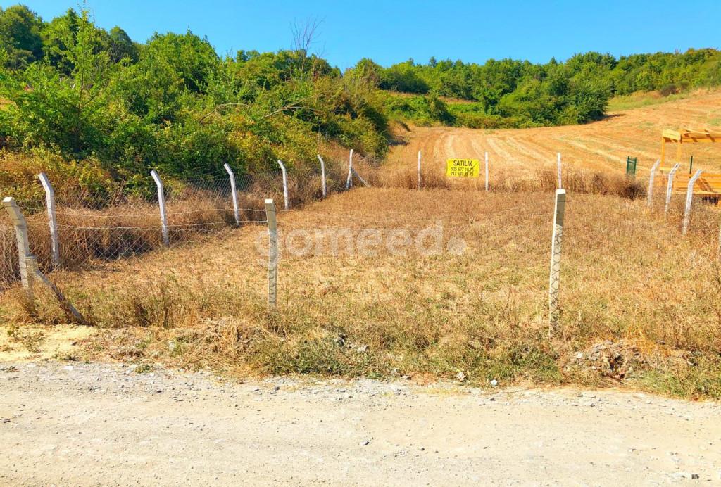 ARNAVUTKÖY BALABAN'DA YOLA CEPHE 244 M2 HAVAALANINA 10 DK