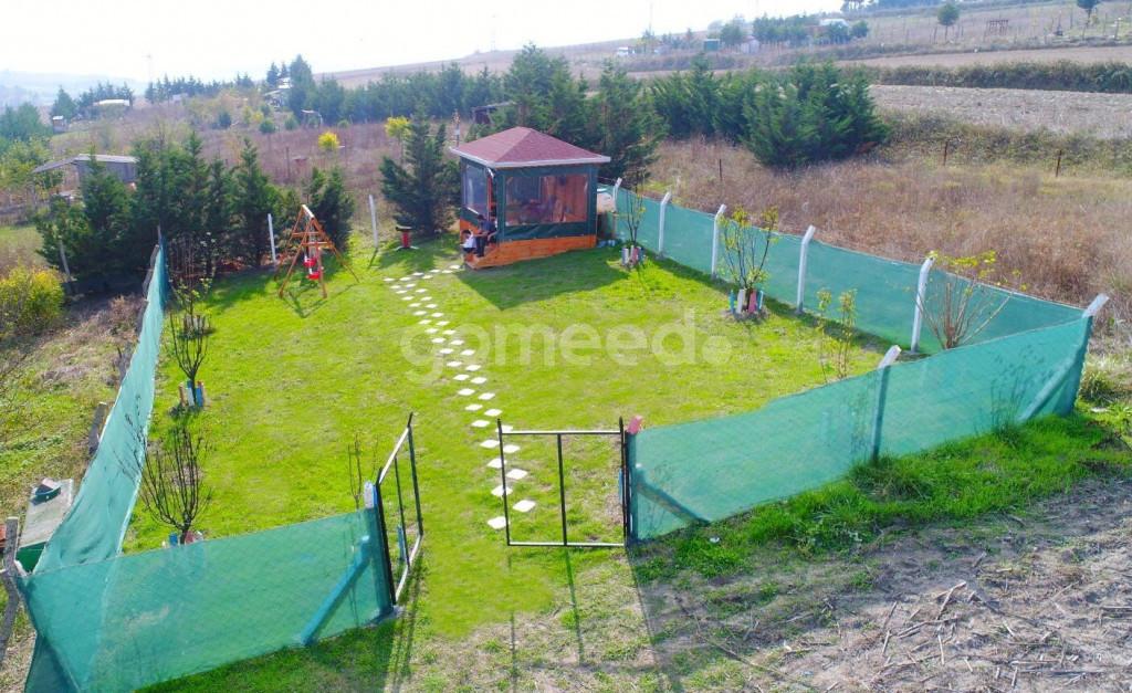 SAZLIBOSNA'DA 300 M2 ARSA VE HOBİ BAHÇESİ KANAL İSTANBUL'A 1KM