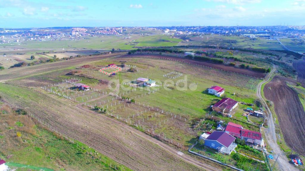 ARNAVUTKÖY HARAÇÇI'DA 0.50 İMAR PLANI İÇERİSİNDE SATILIK 183 M2