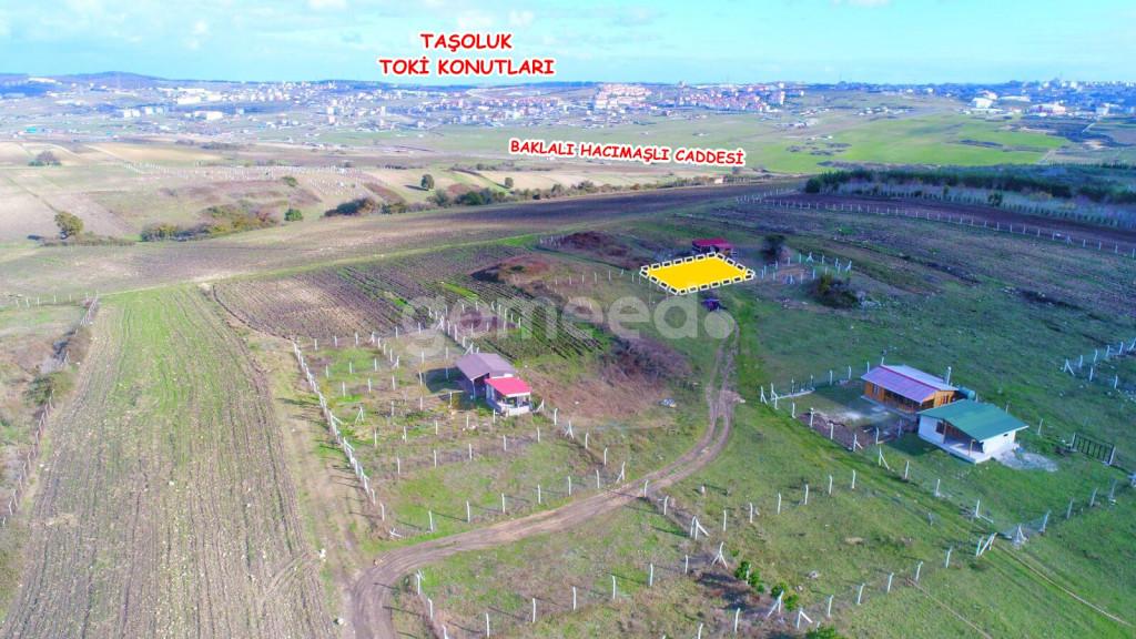 ARNAVUTKÖY HARAÇÇI'DA 0.50 İMAR PLANI İÇERİSİNDE SATILIK 183 M2