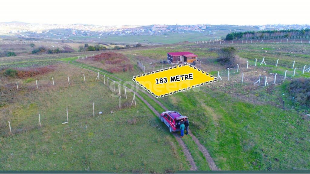 ARNAVUTKÖY HARAÇÇI'DA 0.50 İMAR PLANI İÇERİSİNDE SATILIK 183 M2