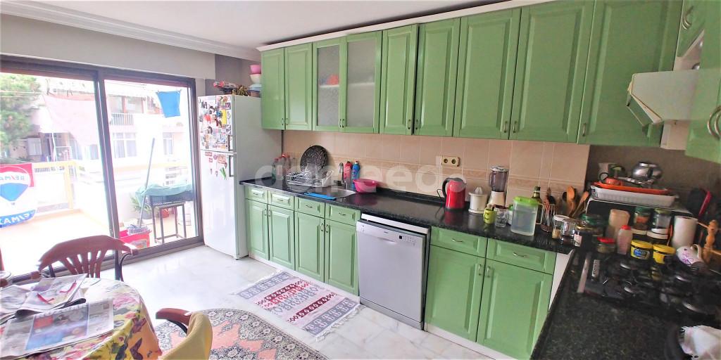 Karşıyaka Aksoy Çamlık Asansörlü Ferah 3+1 Satılık Dubleks Daire