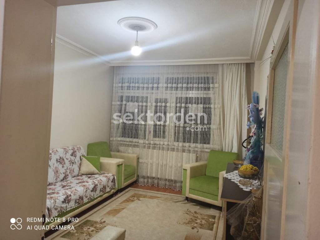 VİP EMLAK AJANSINDAN SELÇUKLU CUMHURİYET MAH. 3+1 SATILIK DAİRE