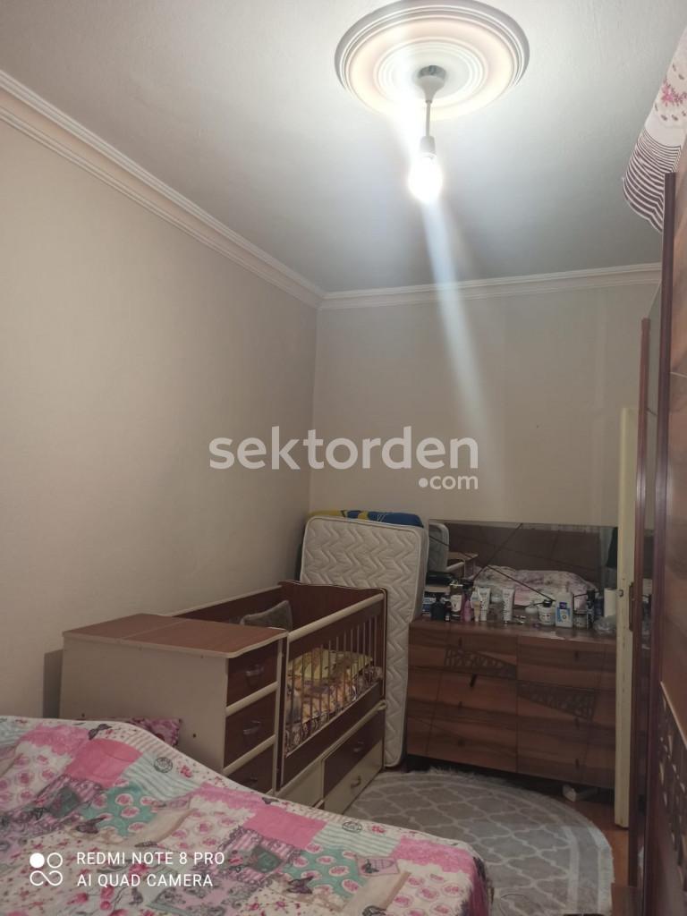 VİP EMLAK AJANSINDAN SELÇUKLU CUMHURİYET MAH. 3+1 SATILIK DAİRE