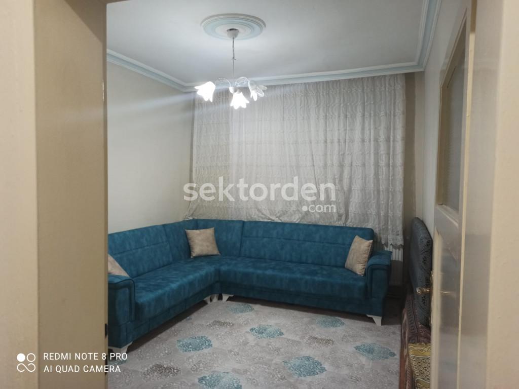 VİP EMLAK AJANSINDAN SELÇUKLU CUMHURİYET MAH. 3+1 SATILIK DAİRE