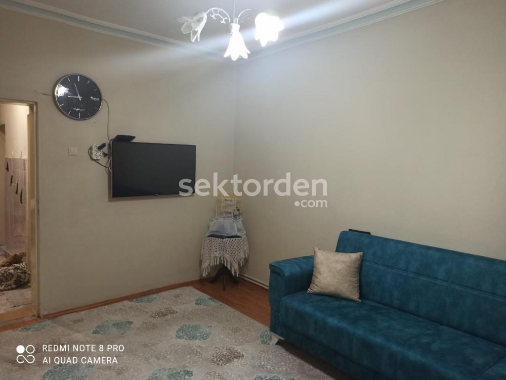 VİP EMLAK AJANSINDAN SELÇUKLU CUMHURİYET MAH. 3+1 SATILIK DAİRE