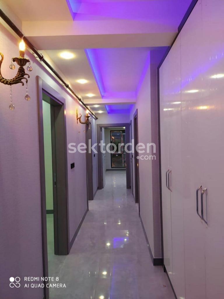 BAĞBAŞI MAH. 3+1 140m2 SIFIR SATILIK DAİRE