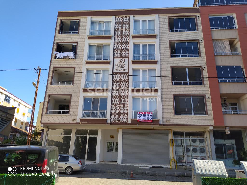 SAMSUN ÇARŞAMBA'DA SATILIK 3+1 LÜKS DAİRE