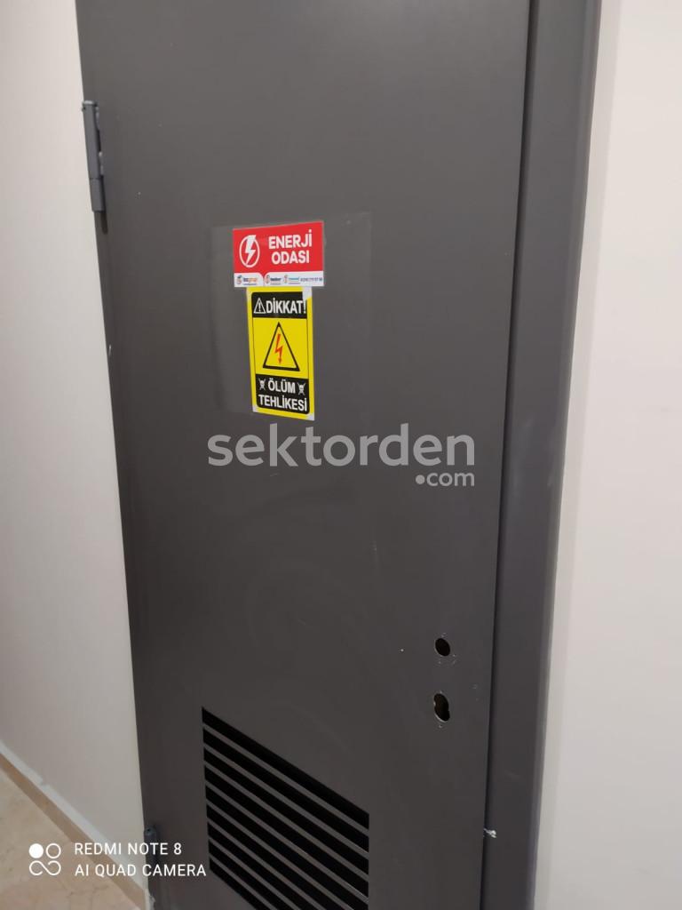 EMLAK WORKS'DEN SULTANBEYLİ'DE ACİL SATILIK 3+1 DAİRE