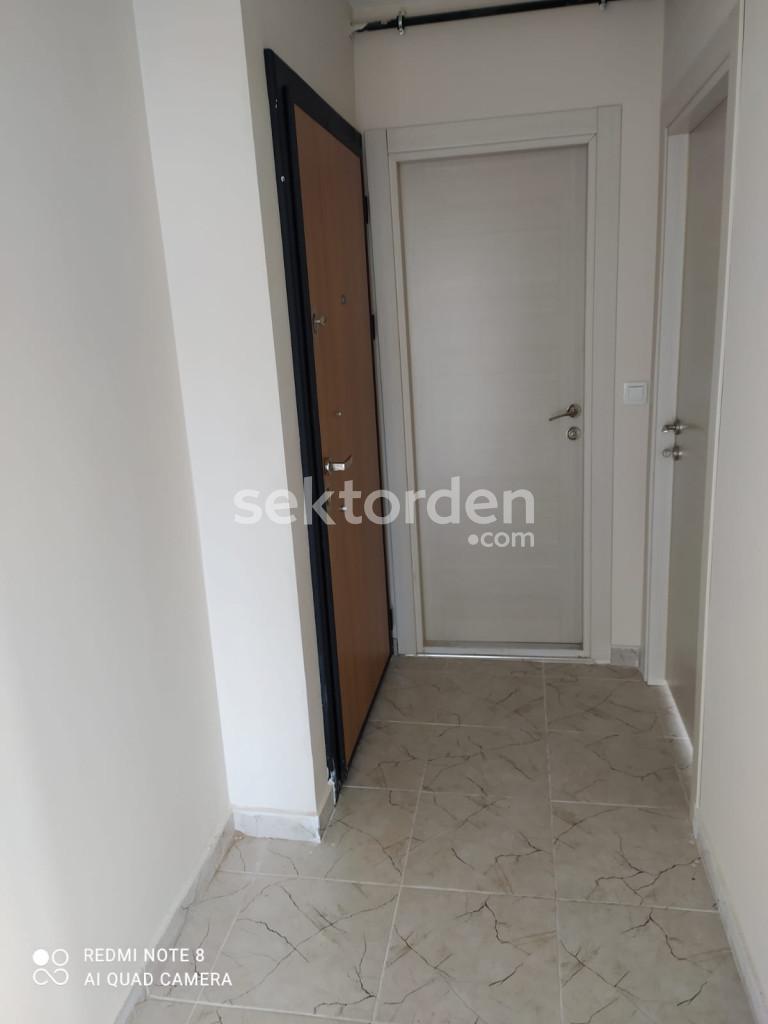 EMLAK WORKS'DEN SULTANBEYLİ'DE ACİL SATILIK 3+1 DAİRE