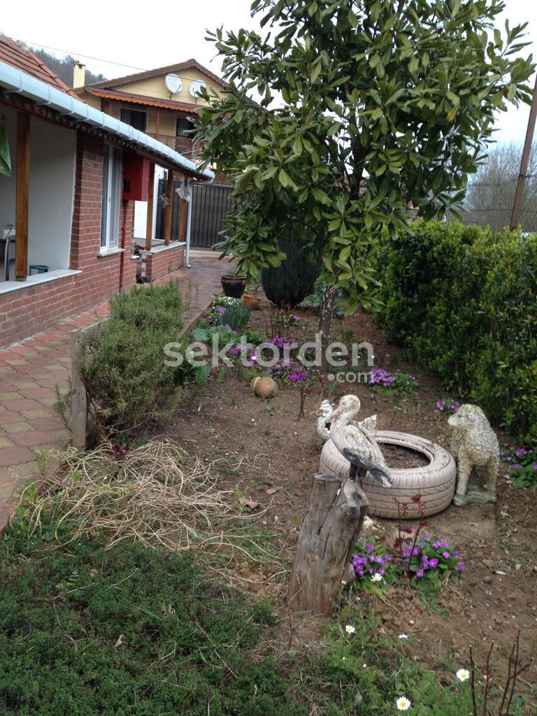EMLAK WORKS'DEN ŞİLE'DE DOĞA İÇİNDE ARSA VE MÜSTAKİL EV