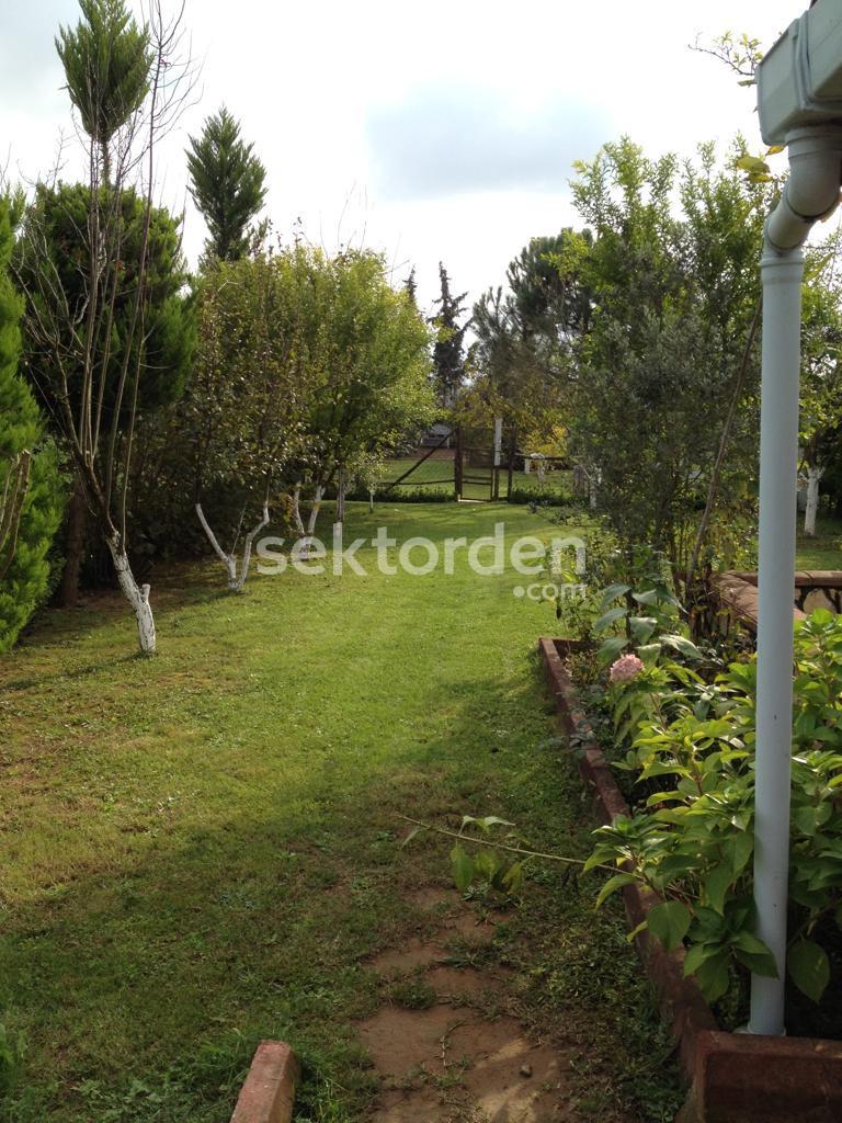 EMLAK WORKS'DEN ŞİLE'DE DOĞA İÇİNDE ARSA VE MÜSTAKİL EV