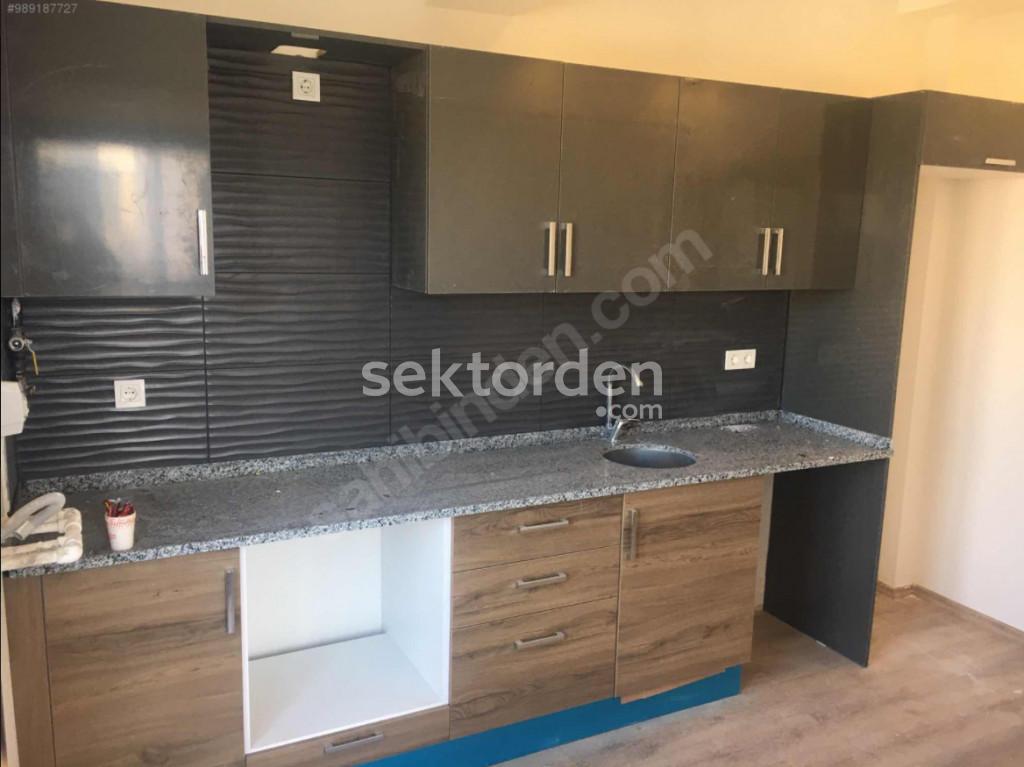EMLAK WORKS'DEN TUZLA İÇMELER'DE SATILIK 2+1 DAİRE