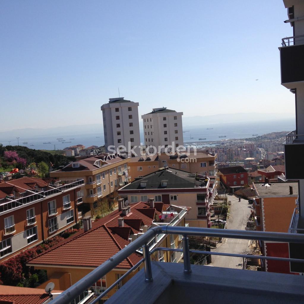 EMLAK WORKS ACİL!! PENDİK GÖZDAĞI'NA YAKIN DENİZ MANZARALI DAİRE