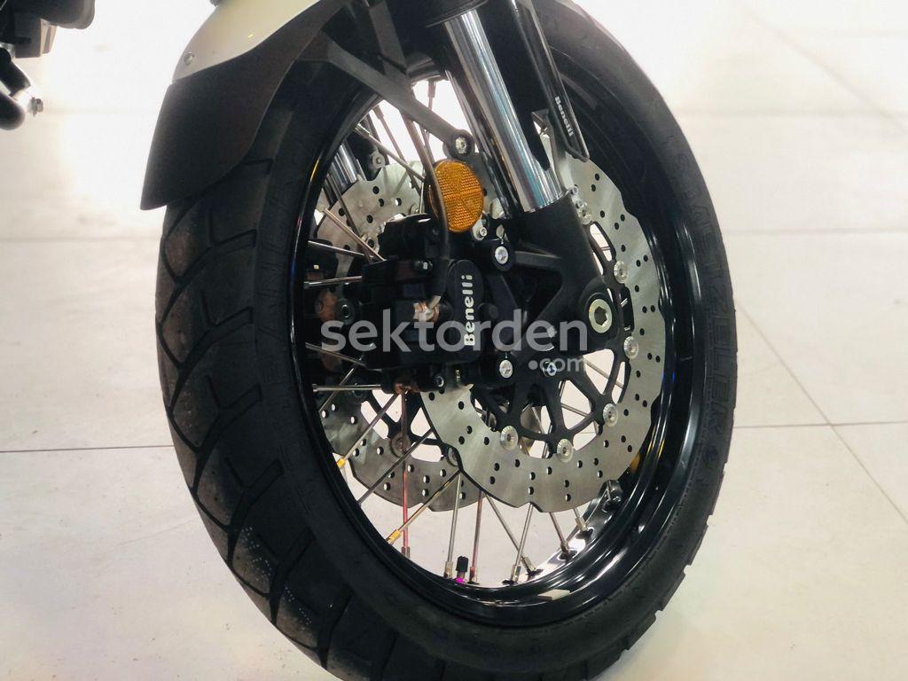 BENELLİ TRK 502 X STOKTAN HEMEN TESLİM! KAÇIRMAYIN!!