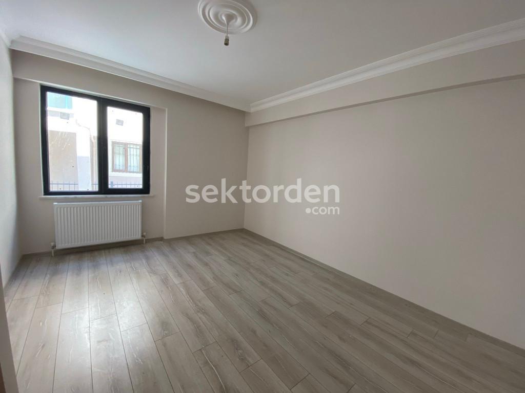 EMLAK WORKS'DEN KARTAL'DA DENİZ MANZARALI 3+1 SATILIK DAİRE