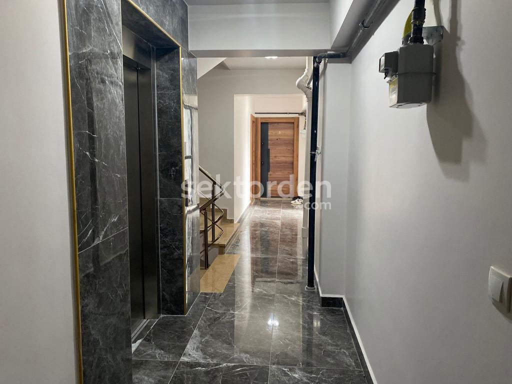 EMLAK WORKS'DEN KARTAL'DA DENİZ MANZARALI 3+1 SATILIK DAİRE