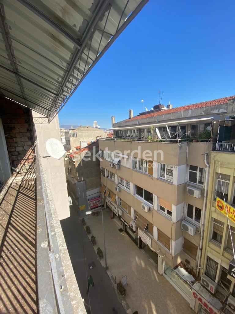 Konak 1.beyler Caddesinde Kiralık Ofis