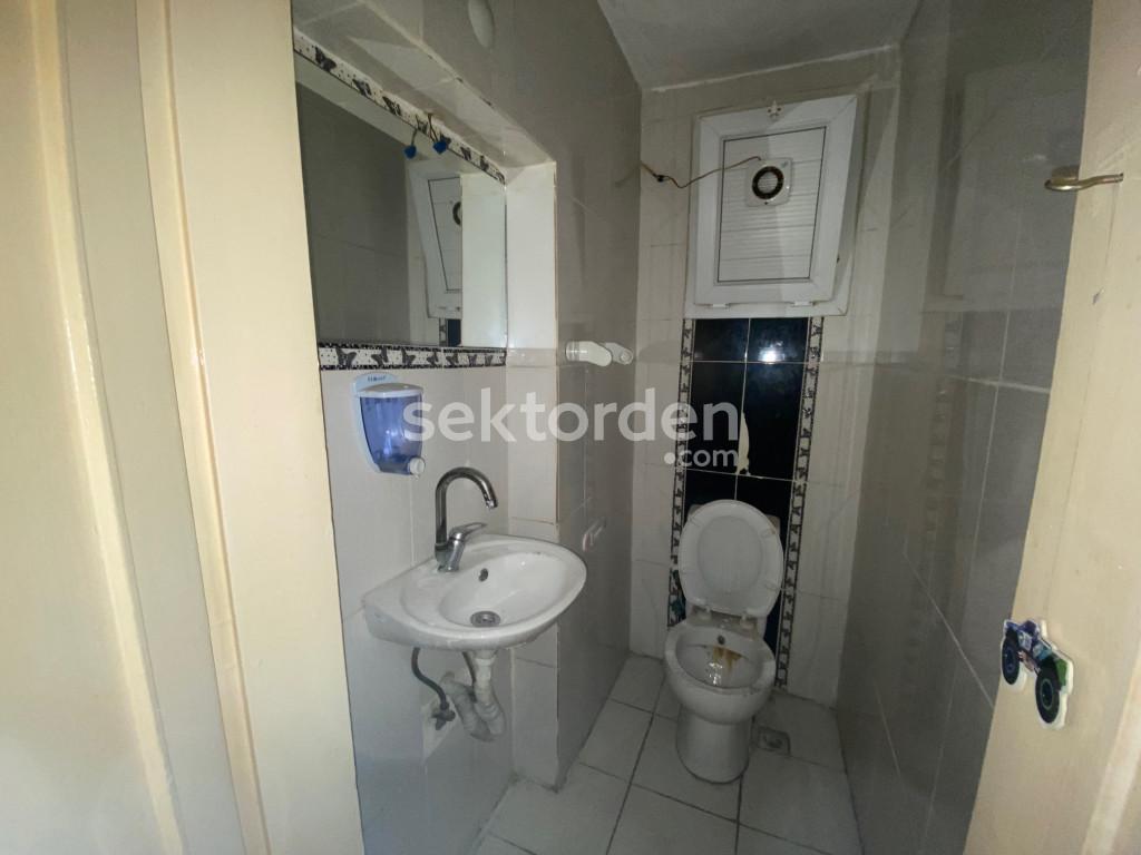 Konak 1.beyler Caddesinde Kiralık Ofis