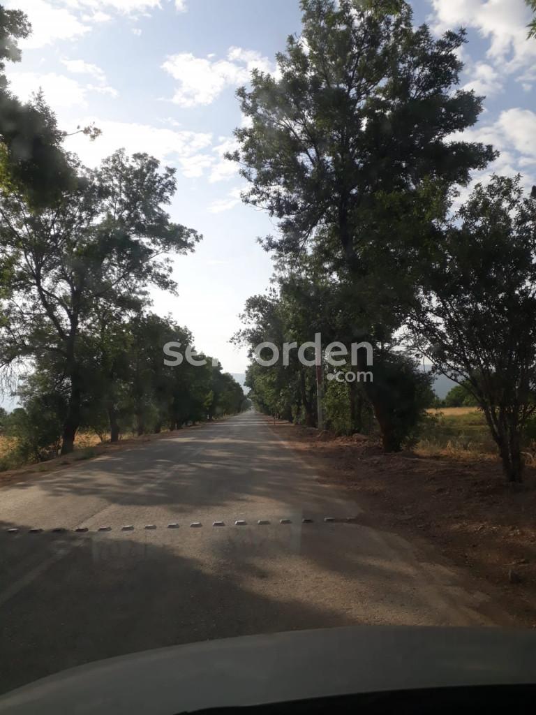 ANTALYA KORKUTELİ ÇOMAKLIDA SATILIK 1911 M2 TARLA İÇİNDE MÜZTAKİL EV