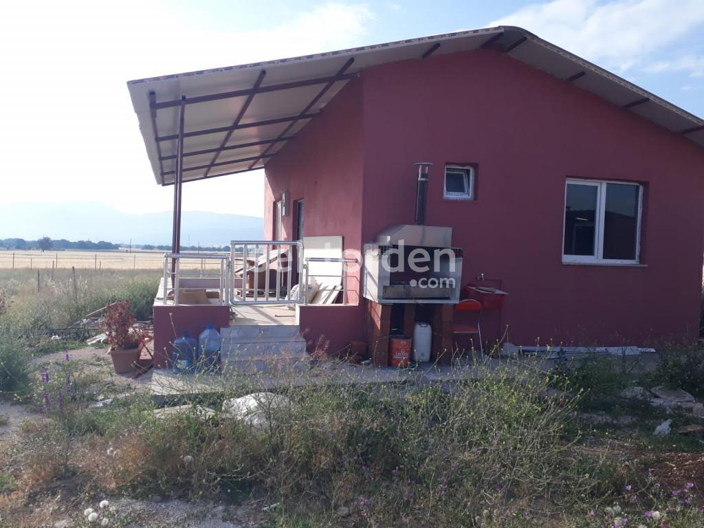 ANTALYA KORKUTELİ ÇOMAKLIDA SATILIK 1911 M2 TARLA İÇİNDE MÜZTAKİL EV