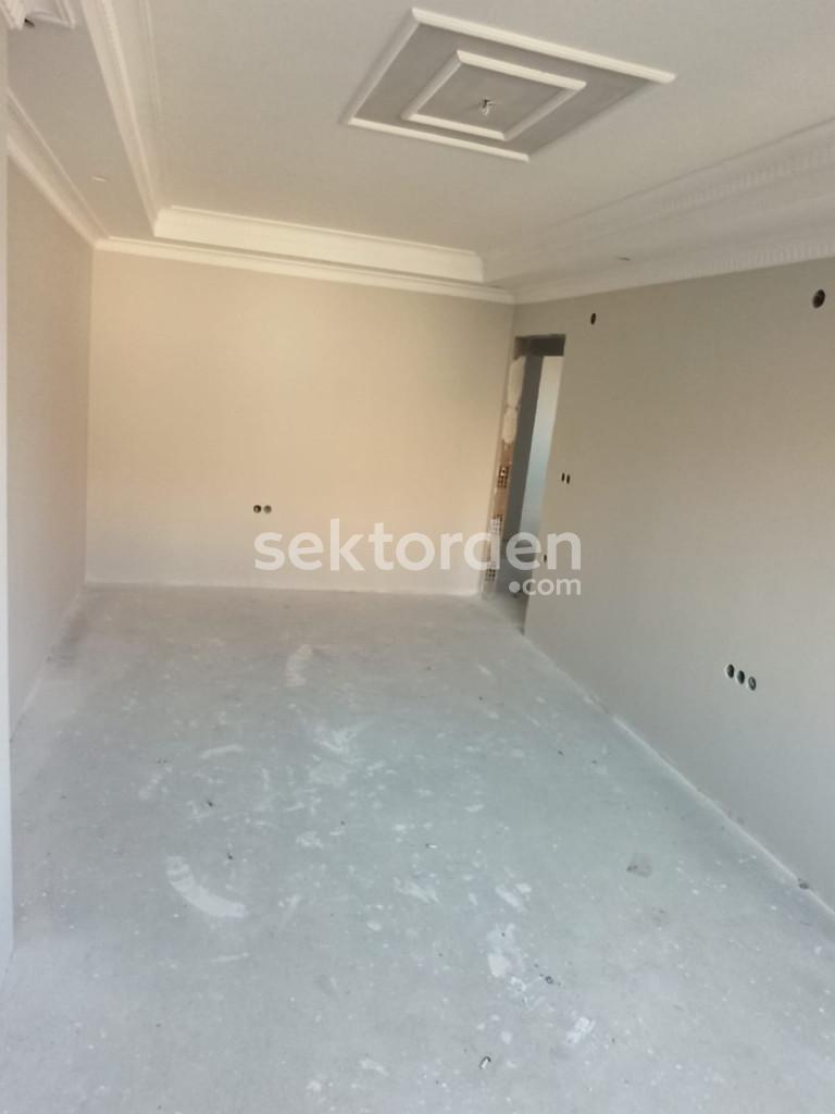 EMLAK WORKS'DEN SULTANBEYLİ NECİP FAZIL'DA 3+1 SATILIK DAİRE