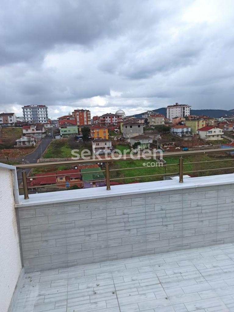 EMLAK WORKS'DEN SULTANBEYLİ NECİP FAZIL'DA SATILIK DUBLEKS DAİRE