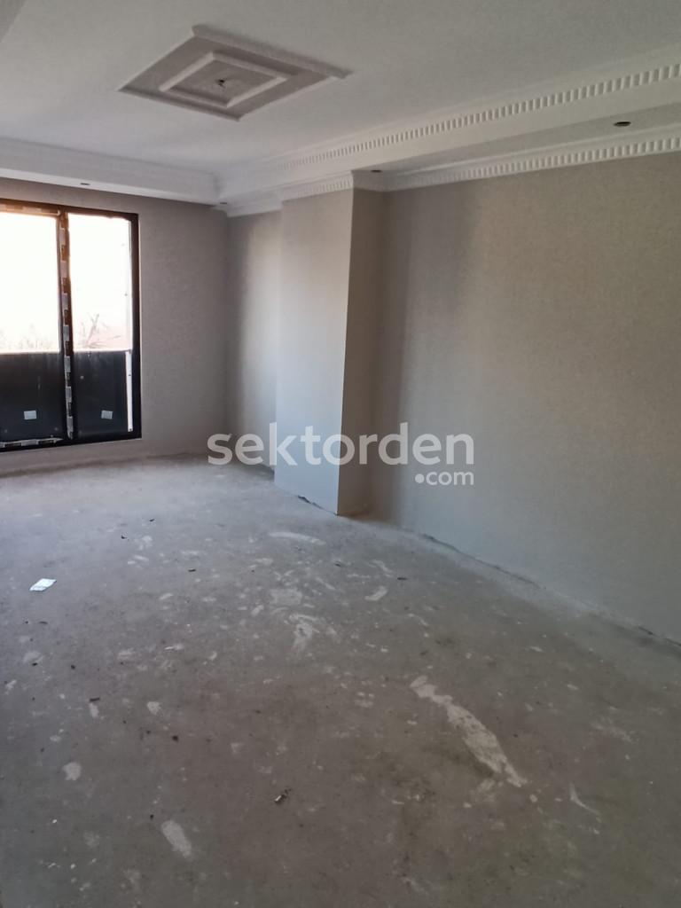 EMLAK WORKS'DEN SULTANBEYLİ NECİP FAZIL'DA SATILIK DUBLEKS DAİRE