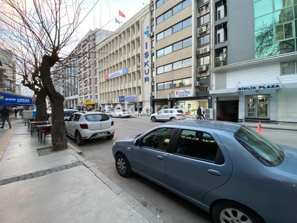 Cumhuriyet bulvarında topçunun sokagında devren kiralık batarlı yeni nesil meyhane