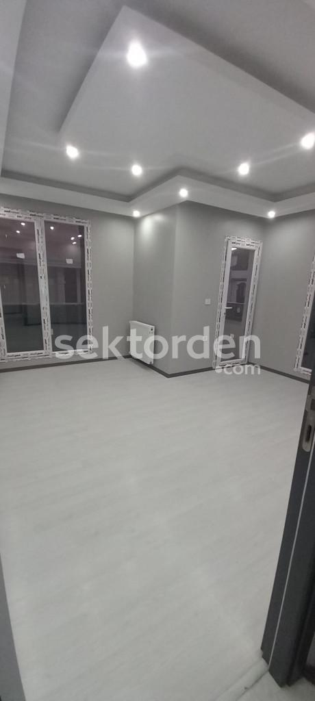 EMLAK WORKS'DEN BEYLİKDÜZÜ YAKUPLU'DA 3+2 DUBLEKS DAİRE