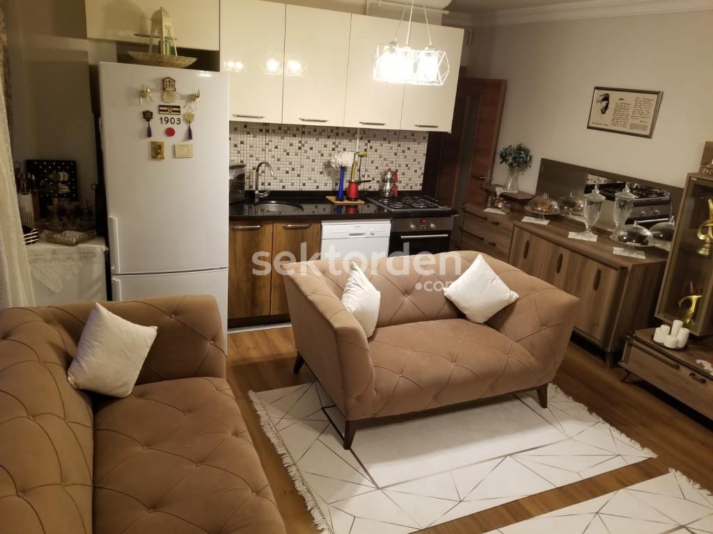 EMLAK WORKS'DEN PENDİK SİTE İÇERİSİNDE DENİZ MANZARALI 2+1 DAİRE