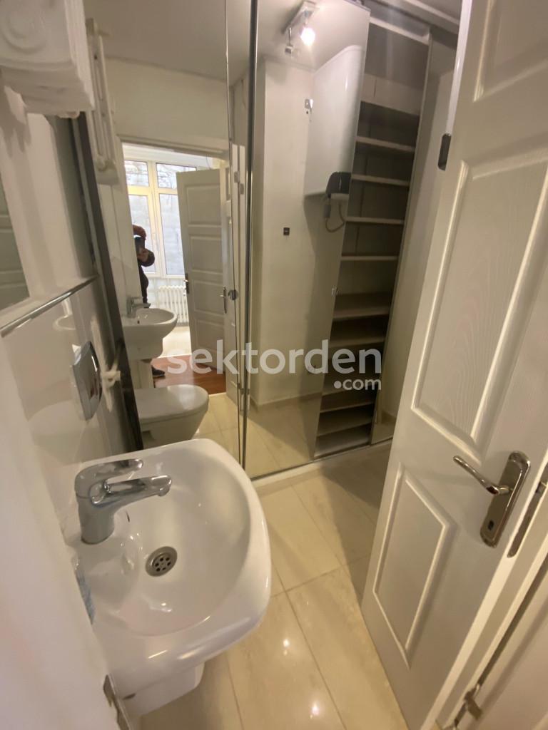 Alsancak 1.Kordon da Deniz Manzaralı Ultra Lüx Kiralık Daire