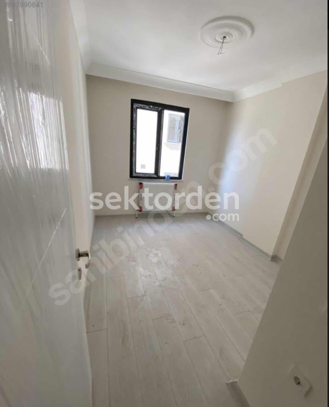 EMLAK WORKS'DEN SULTANBEYLİ'DE 3+1 SATILIK LÜKS DAİRE