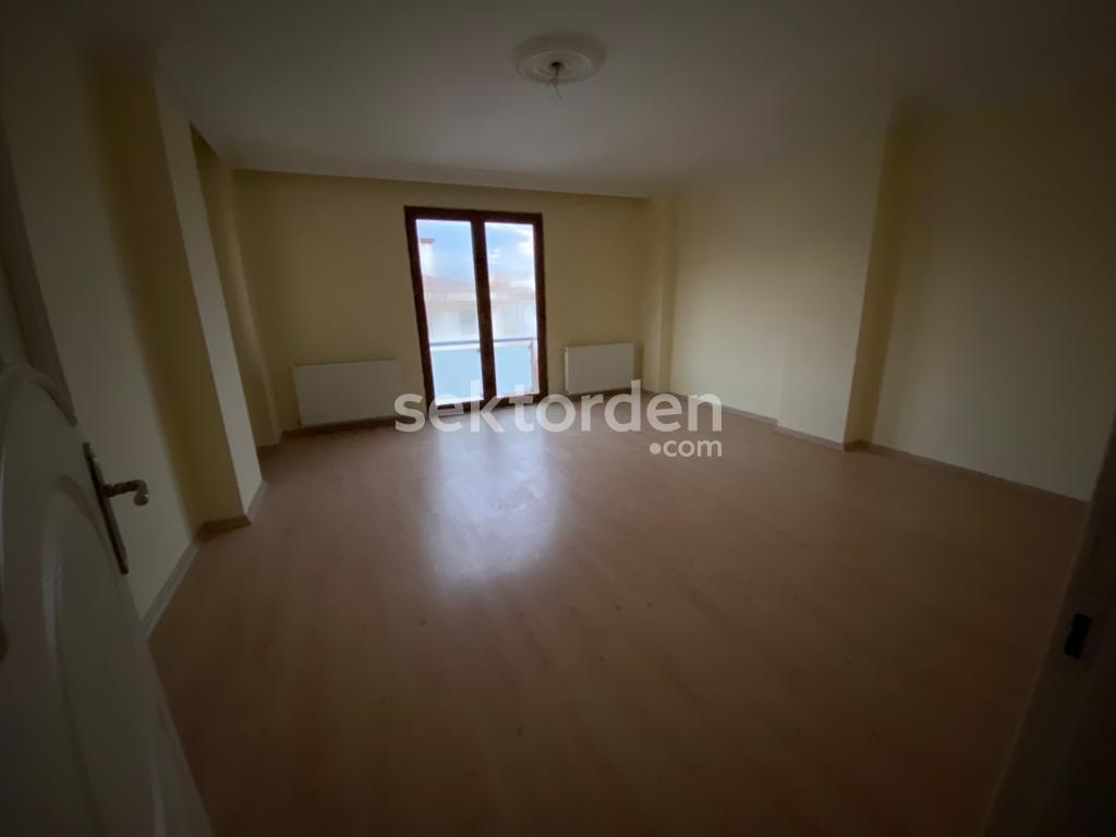 EMLAK WORKS'DEN PENDİK ESENLER'DE SATILIK 3+1 DAİRE