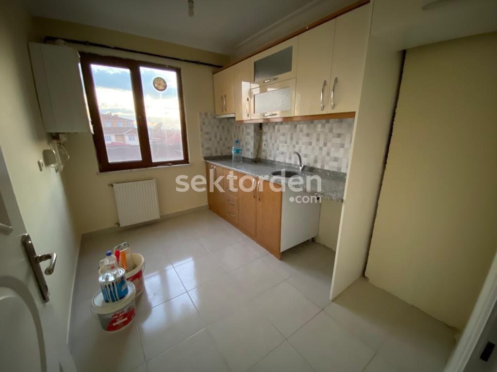 EMLAK WORKS'DEN PENDİK ESENLER'DE SATILIK 3+1 DAİRE