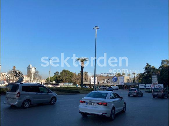 Kurumsal Firmalara Alsancak Basmane Meydanı 9 Eylül Fuar Karşısı Kiralık Dükkan
