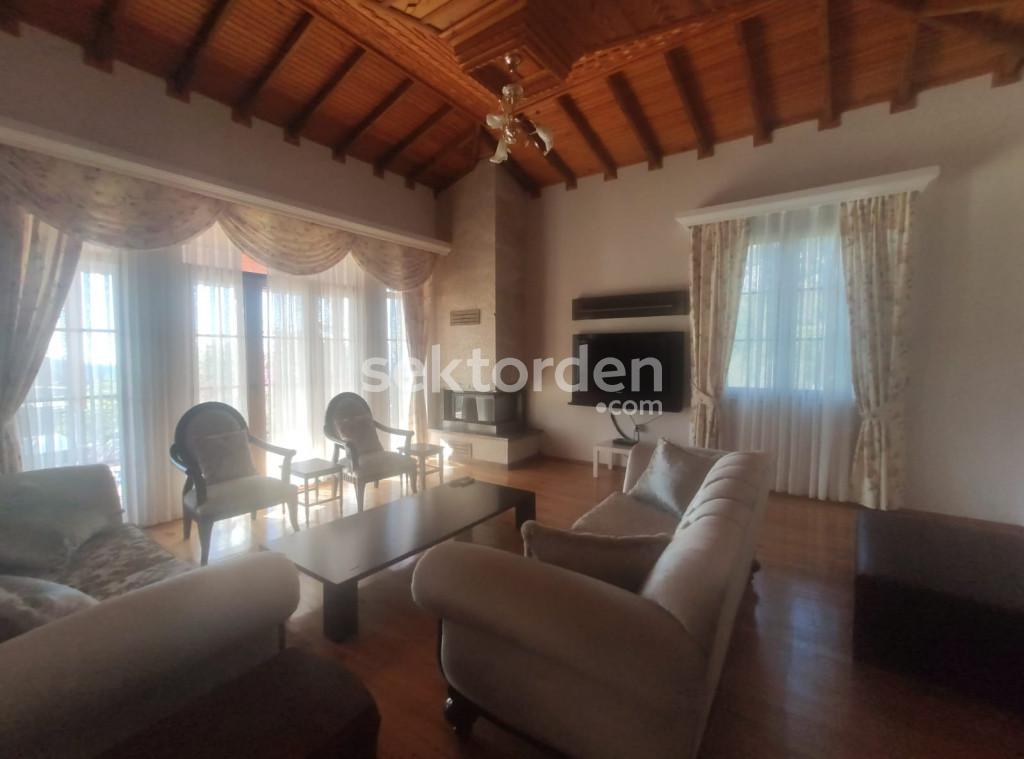 MUĞLA DALYAN ORTACADA SATILIK 3500 M2 ARSA İÇİNDE 380 M2 4+2 MALİKANE