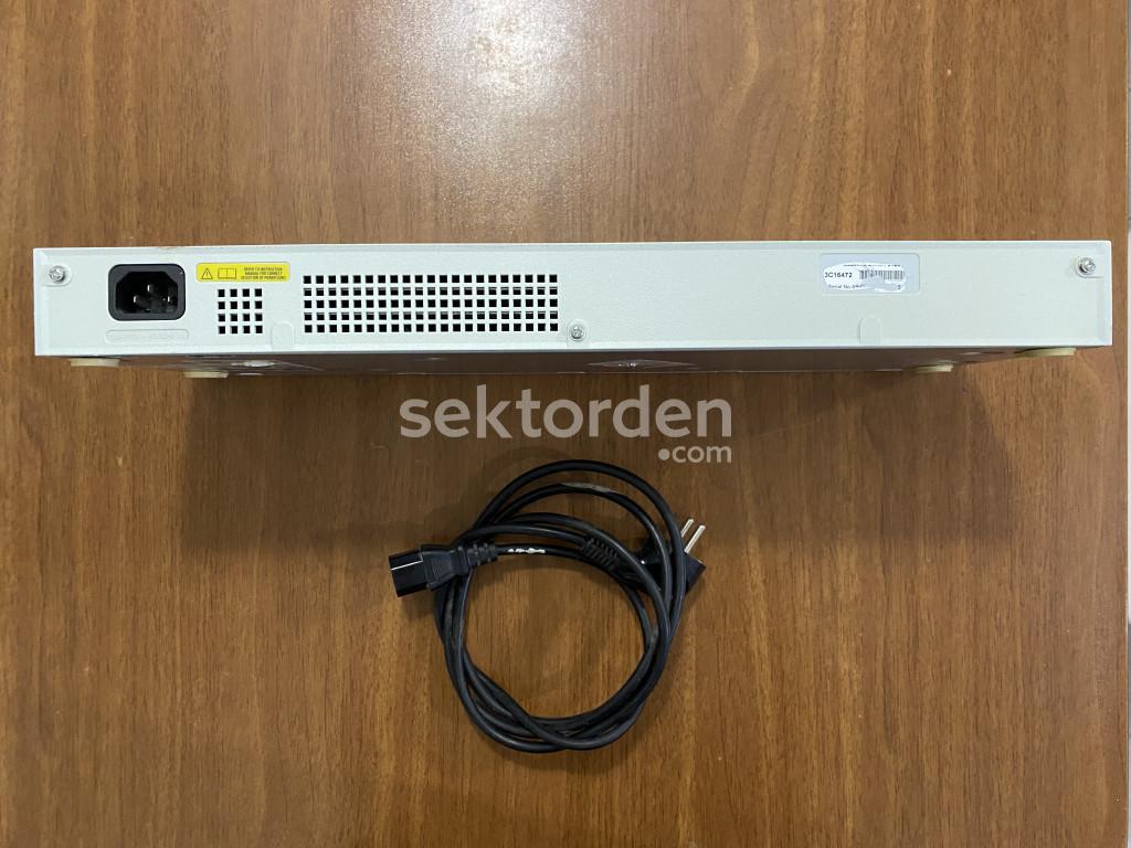 3COM Baseline Network Switch 2126-G - 26 Port 10/100/1000 3C16472