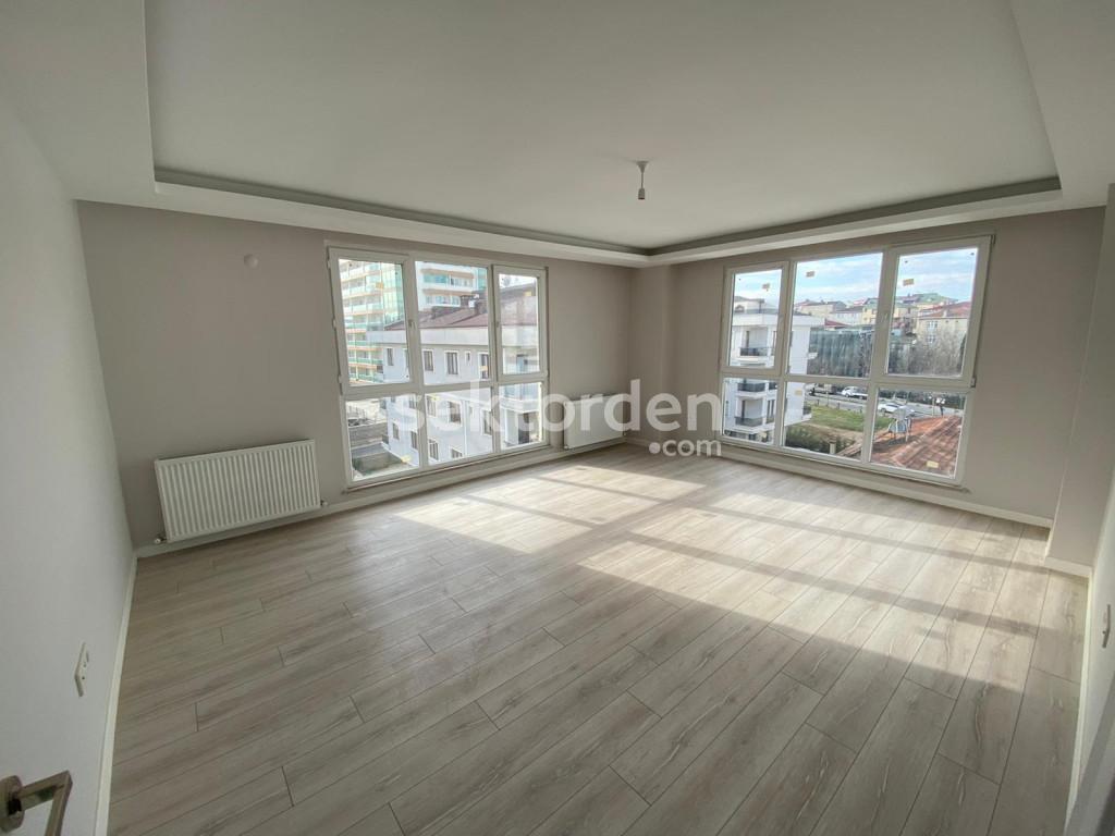 EMLAK WORKS'DEN SANCAKTEPE'DE SATILIK DAİRE