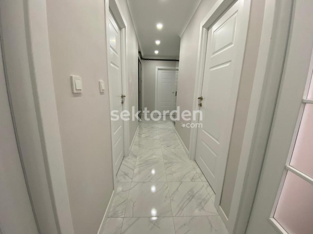 EMLAK WORKS'DEN SANCAKTEPE'DE SATILIK DAİRE