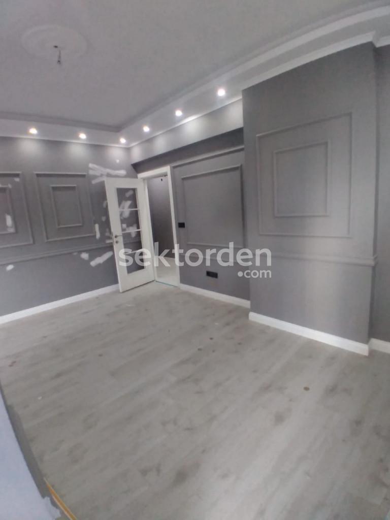 ACİL!! EMLAK WORKS'DEN MALTEPE'DE 2+1 SATILIK DAİRE