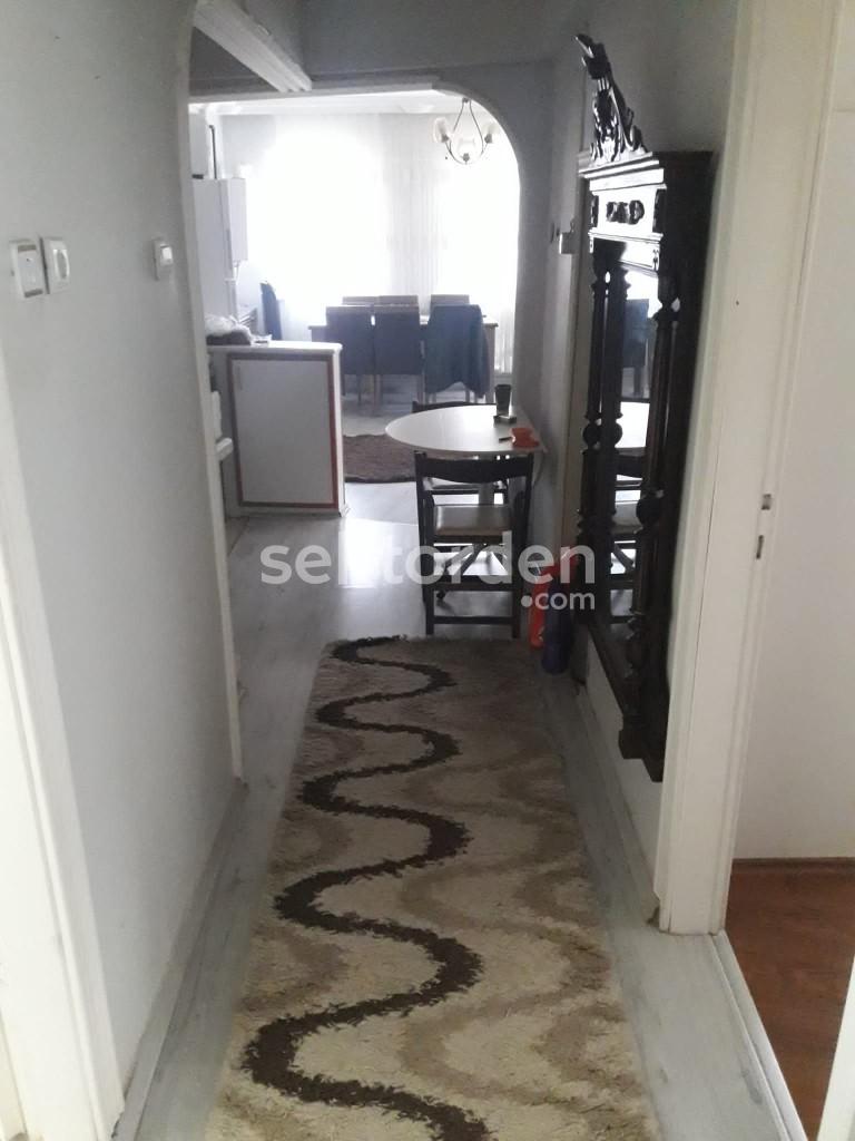 BURSA KILIÇ'TAN KARAAĞAÇ MAH. 3.KAT 85 m2 SATILIK 2+1 DAİRE