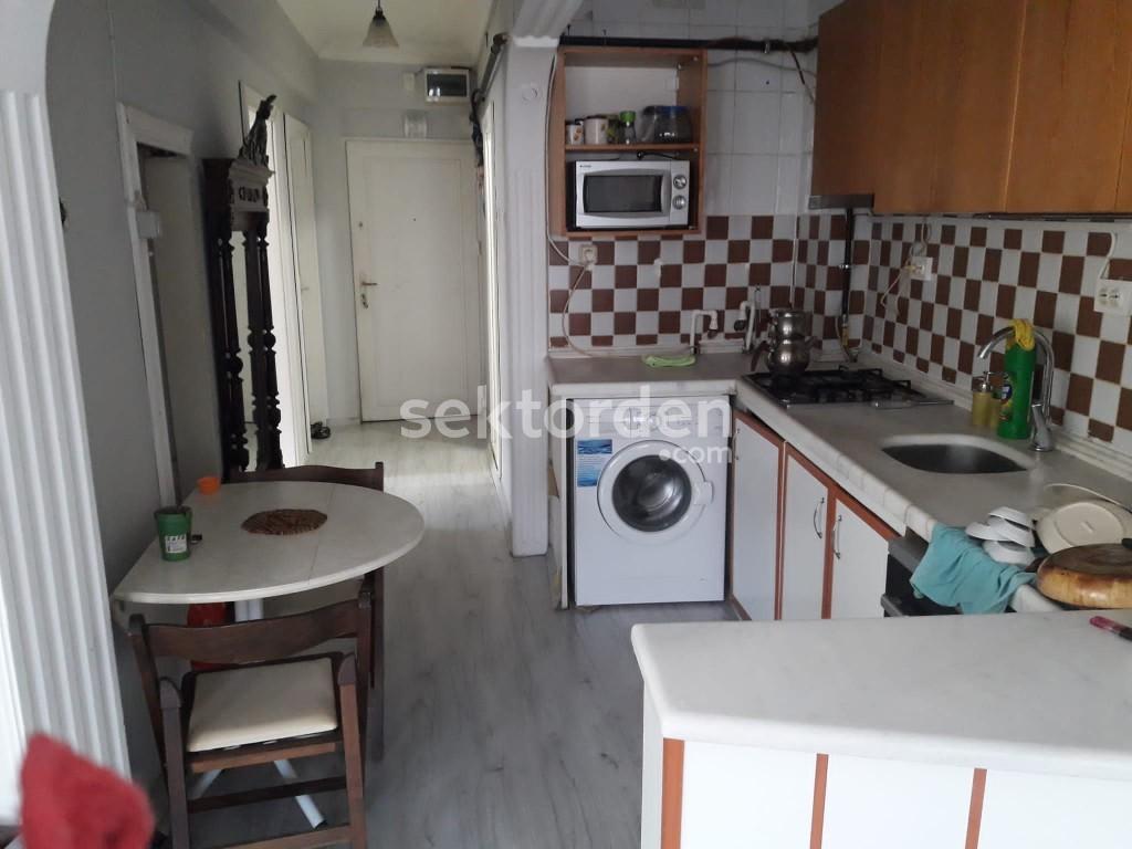 BURSA KILIÇ'TAN KARAAĞAÇ MAH. 3.KAT 85 m2 SATILIK 2+1 DAİRE